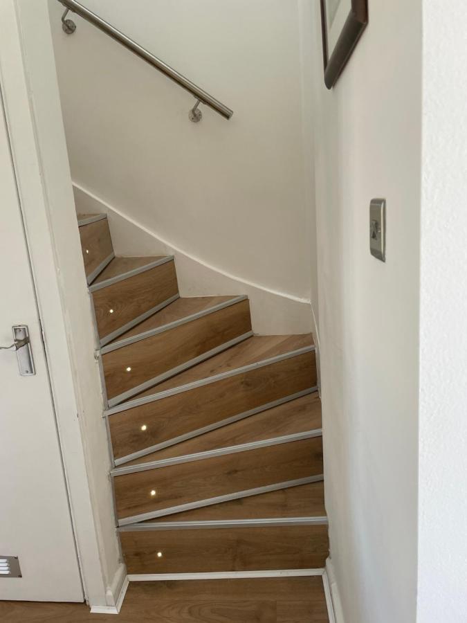 Lovely 2 Bed Apartment, Arnold Town Centre. Nottingham Esterno foto