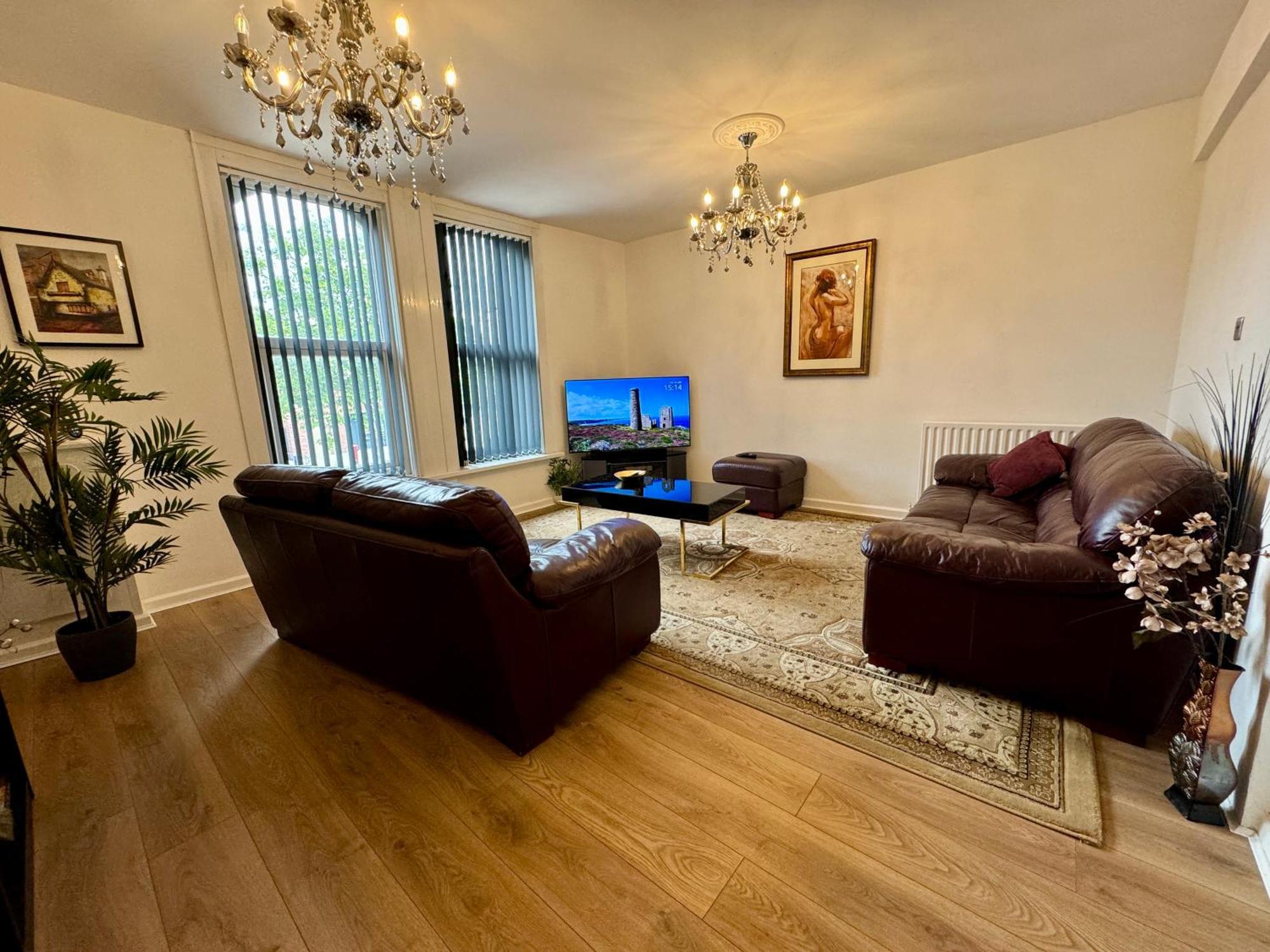 Lovely 2 Bed Apartment, Arnold Town Centre. Nottingham Esterno foto